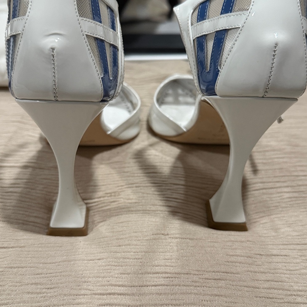 Manolo Blahnik Urema Pointed toe d’orsay pump - Picture 3 of 12